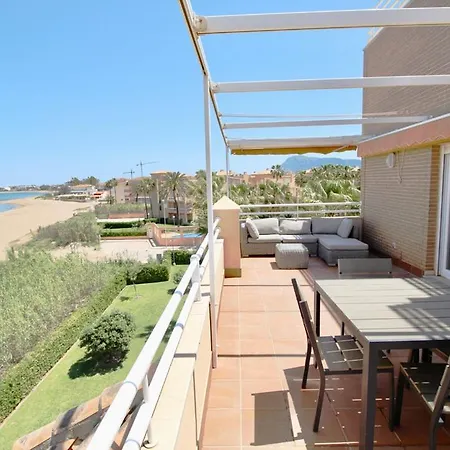 Atico Espectacular Piscina Privada Frontal Al Mar Apartamento *