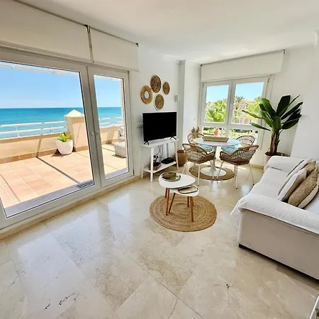 Atico Frontal Al Mar Con Piscina Privada By Homeprive Appartement Dénia