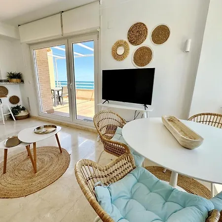 Atico Frontal Al Mar Con Piscina Privada By Homeprive Appartement