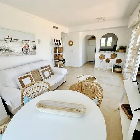 Atico Frontal Al Mar Con Piscina Privada By Homeprive Appartement *