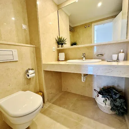 Atico Frontal Al Mar Con Piscina Privada By Homeprive دينايا