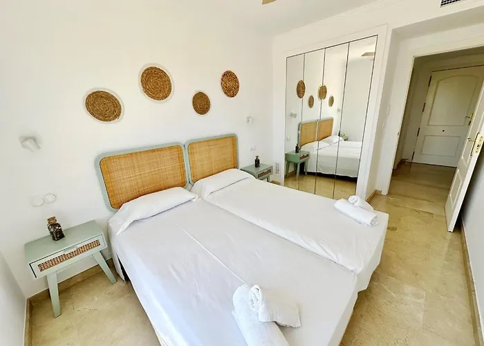 Апартаменти Atico Frontal Al Mar Con Piscina Privada By Homeprive